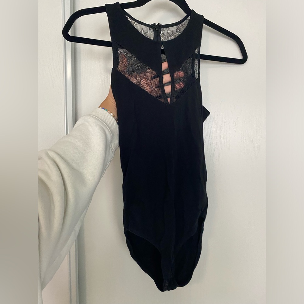 Express XS lace body suit